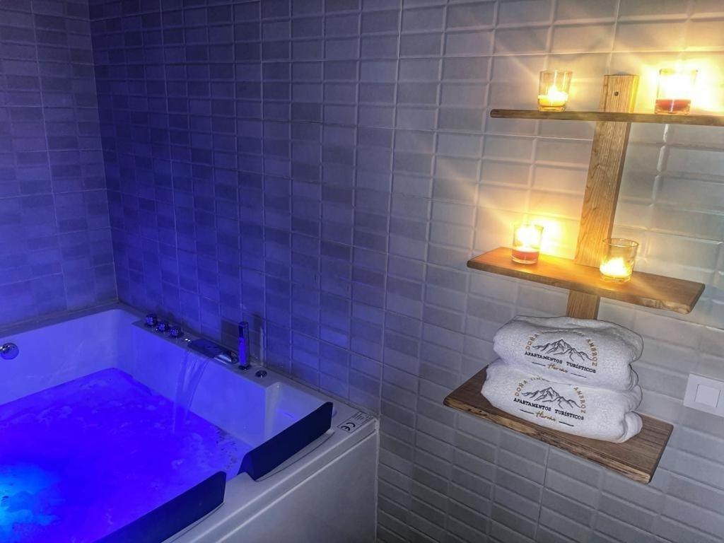 Apartamentos Dona Jimena Del Ambroz 4 Estrellas Complejo Unico En El Centro Del Pueblo - Piscina Ya Abierta Hervás エクステリア 写真