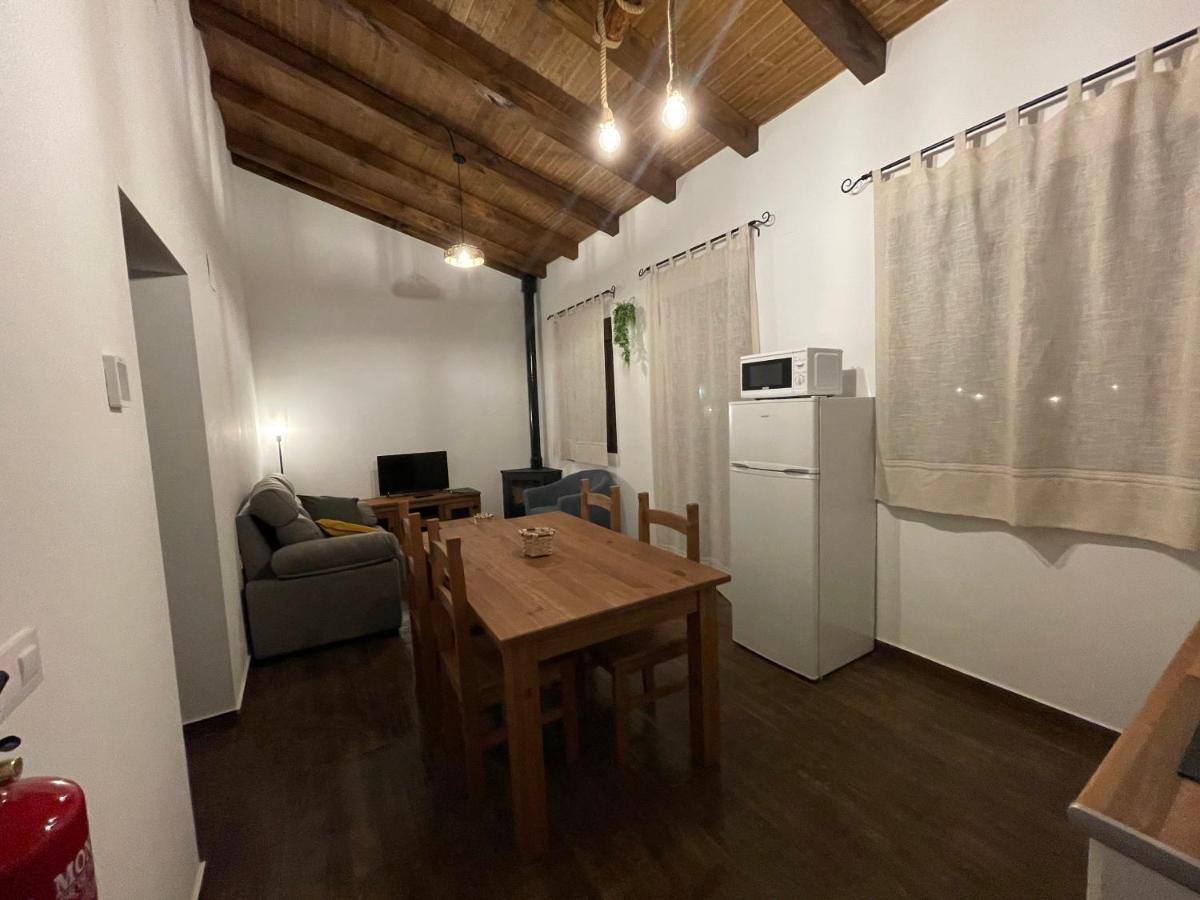 Apartamentos Dona Jimena Del Ambroz 4 Estrellas Complejo Unico En El Centro Del Pueblo - Piscina Ya Abierta Hervás エクステリア 写真
